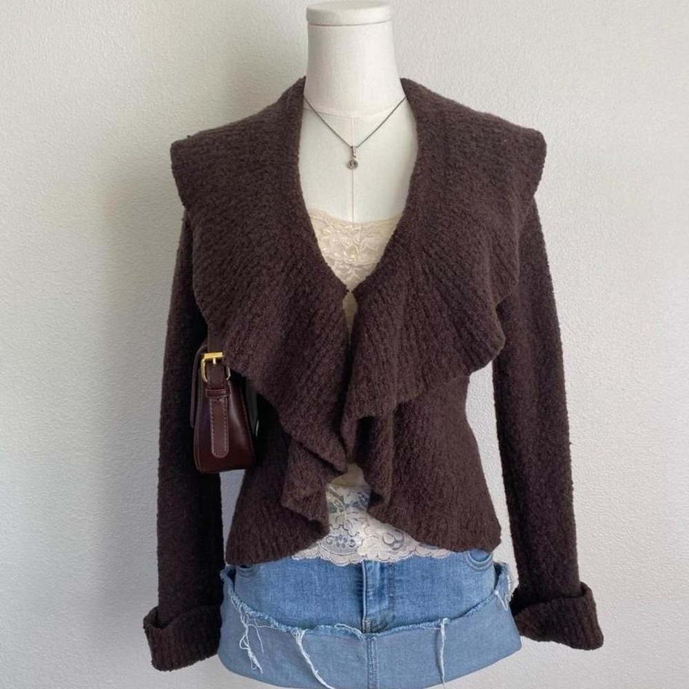 Vintage Y2K Moda International Brown Ruffle Collar Boucle Knit Cardigan Sweater